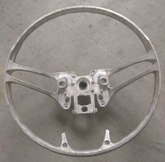 अच्छी कीमत Bushing Car Steering Wheel Frame CNC Magnesium Auto Parts Tapping ऑनलाइन