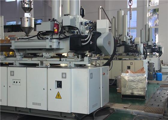 अच्छी कीमत High Capacity Zinc Casting Machine Magnesium Alloy IOS9001 Metal Casting Machine ऑनलाइन